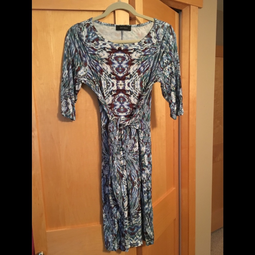 Karen Kane 3/4 sleeve dress